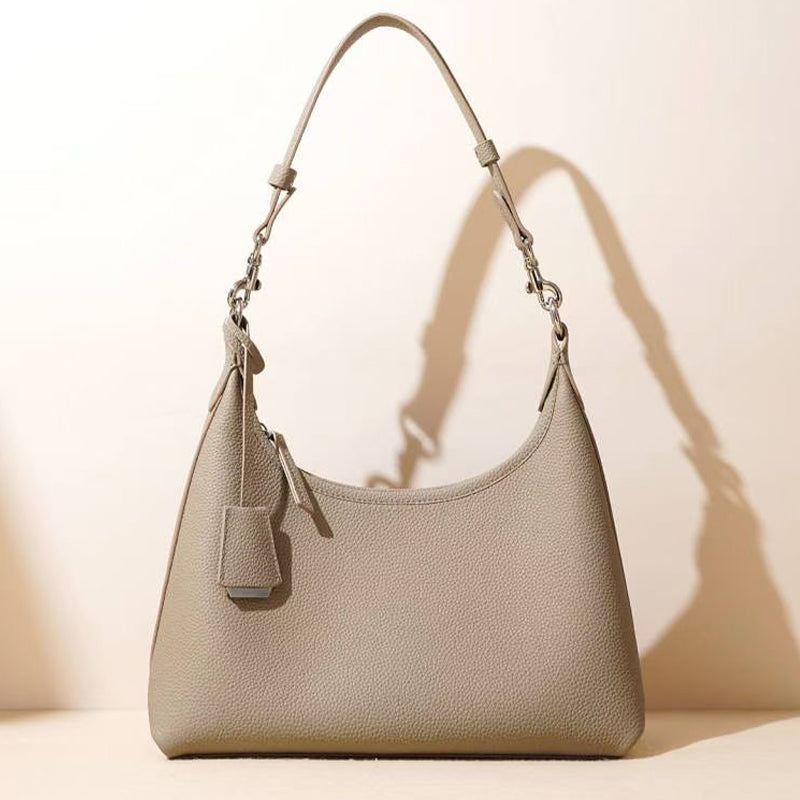 Luxury design women's bag simple style tote bag handbag shoulder bag with small pendant large capacity casual