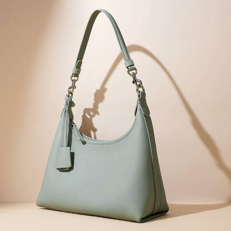 Luxury design women's bag simple style tote bag handbag shoulder bag with small pendant large capacity casual